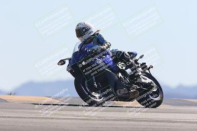 media/Oct-30-2025-Racers Edge (Thu) [[dabbdaf680]]/3-B Group/Session 4 Turn 9/